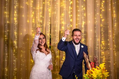 Inspiração e ideias criativas de fotos fotográfico de casamento no espaço Capela da PUC - Estação Pacaembu Eventos'