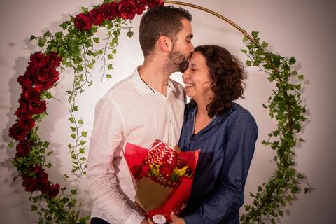 Inspiração e ideias criativas de fotos fotográfico para o Pedido de Casamento surpresa romântico em São Paulo '