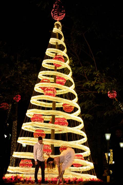 Inspiração e ideias criativas ensaio fotográfico pré casamento pré wedding de casal na cidade Socorro - SP'