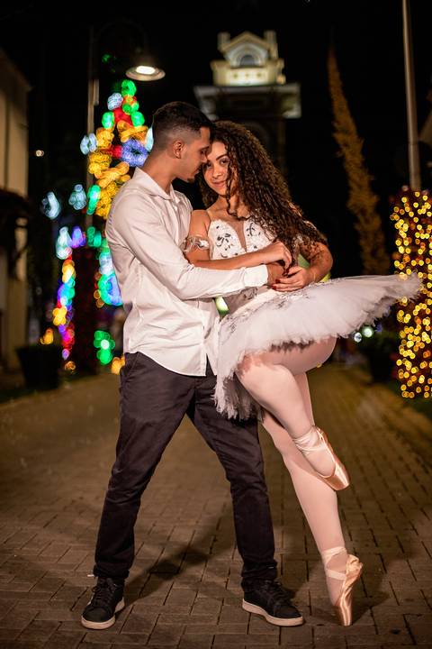 Inspiração e ideias criativas ensaio fotográfico pré casamento pré wedding de casal na cidade Socorro - SP'