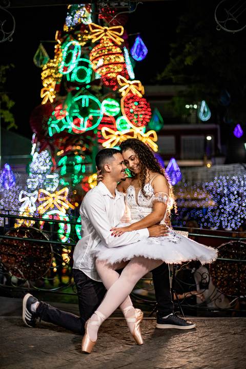 Inspiração e ideias criativas ensaio fotográfico pré casamento pré wedding de casal na cidade Socorro - SP'