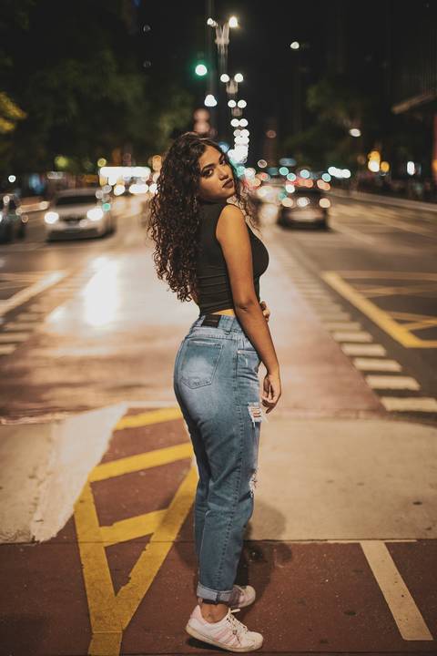 Inspiração e ideias criativas de ensaio de debutante ensaio girl power ensaio girl boss Ensaio Fotográfico feminino na Paulista - SP '