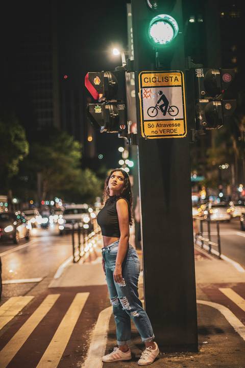 Inspiração e ideias criativas de ensaio de debutante ensaio girl power ensaio girl boss Ensaio Fotográfico feminino na Paulista - SP '