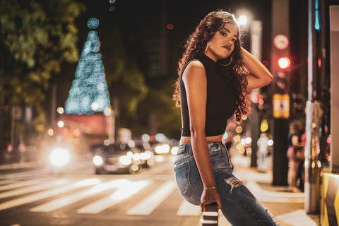 Inspiração e ideias criativas de ensaio de debutante ensaio girl power ensaio girl boss Ensaio Fotográfico feminino na Paulista - SP '