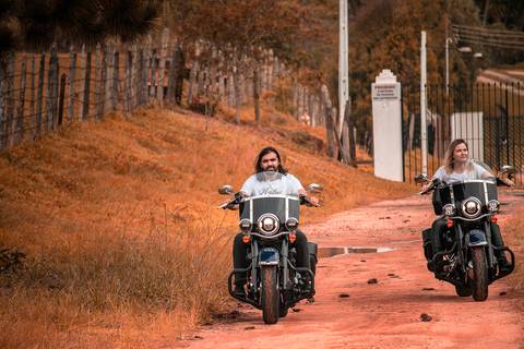 Inspiração e ideias criativas ensaio fotográfico pré casamento pré wedding de casal em Santana de Parnaíba e São Roque '