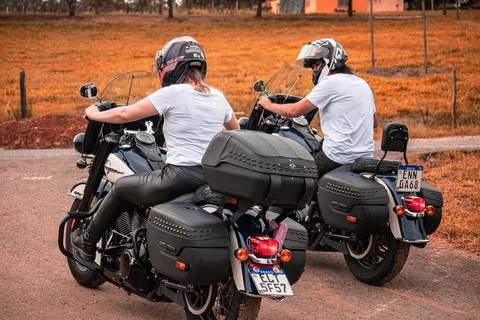 Inspiração e ideias criativas ensaio fotográfico pré casamento pré wedding de casal em Santana de Parnaíba e São Roque '