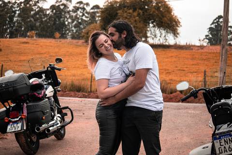 Inspiração e ideias criativas ensaio fotográfico pré casamento pré wedding de casal em Santana de Parnaíba e São Roque '