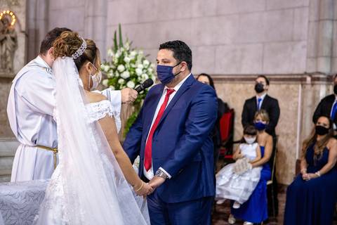Inspiração e ideias criativas de fotos fotográfico de casamento na Igreja Paróquia Santuário Nossa Senhora Aparecida'