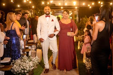 Inspiração e ideias criativas de fotos fotográfico de casamento entrada do noivo no Villa Mantova Santana de Parnaíba - SP'