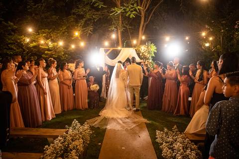 Inspiração e ideias criativas de fotos fotográfico de casamento momento da cerimônia no Villa Mantova Santana de Parnaíba - SP'