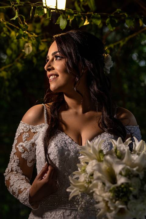 Inspiração e ideias criativas de fotos fotográfico de Making Of da noiva no Villa Mantova Santana de Parnaíba - SP'