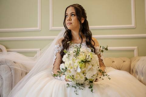 Inspiração e ideias criativas de fotos fotográfico de Making Of da noiva pronta no Espaço Le Charmant - sp'