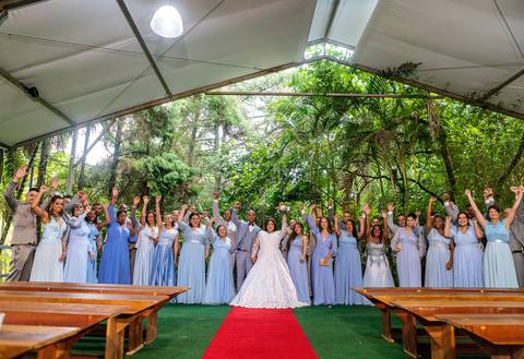 Inspiração e ideias criativas de fotos fotográfico de casamento com os padrinhos na Chácara Flores - Ribeirão Pires - SP'