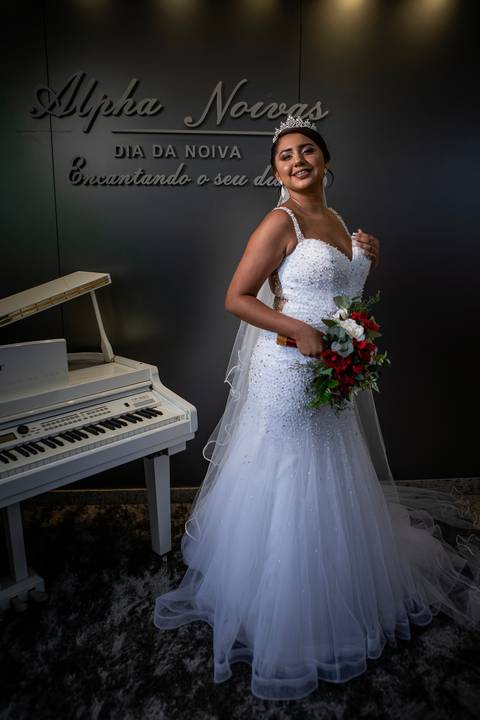 Inspiração e ideias criativas de fotos fotográfico de Making Of da noiva no Alpha Noivas '