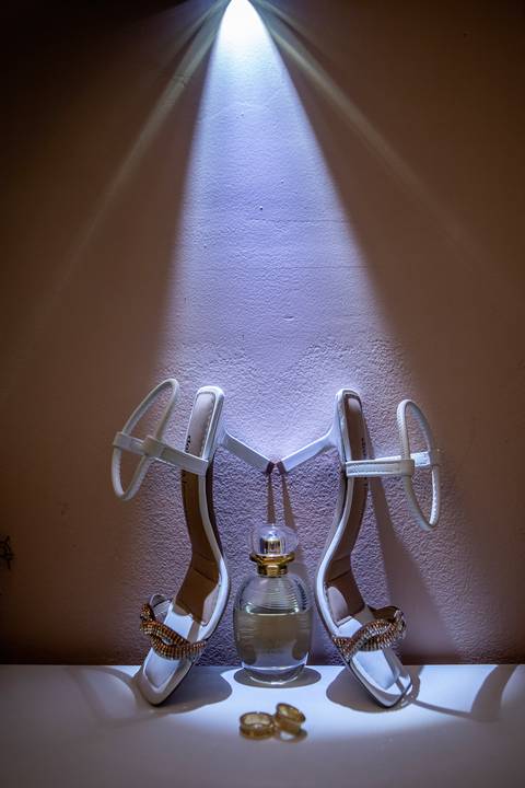 Inspiração e ideias criativas de fotos fotográfico de Making Of assessoria da noiva  Alpha Noivas '