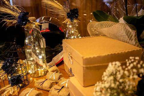 Inspiração e ideias criativas de fotos fotográfico de decoração de casamento no Coco Bambu - Alphaville'