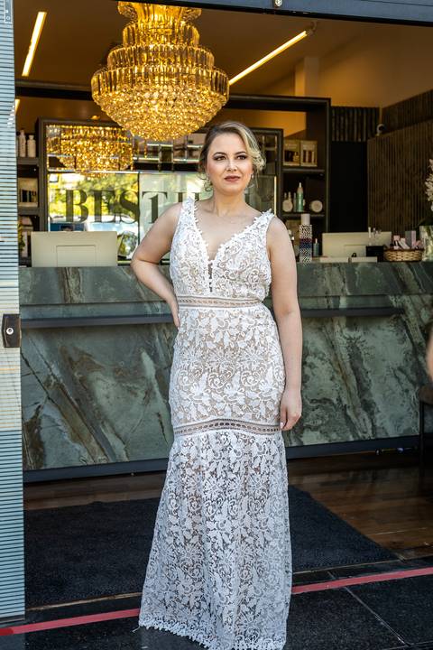 Inspiração e ideias criativas de fotos fotográfico de Making Of da noiva no Coco Bambu - Alphaville'