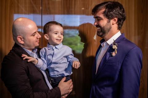 Inspiração e ideias criativas de fotos fotográfico de Making Of do noivo no Coco Bambu - Alphaville'