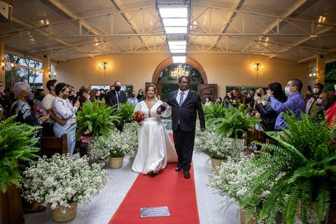 Inspiração e ideias criativas de fotos fotográfico de casamento no Sítio Larilu - SP'