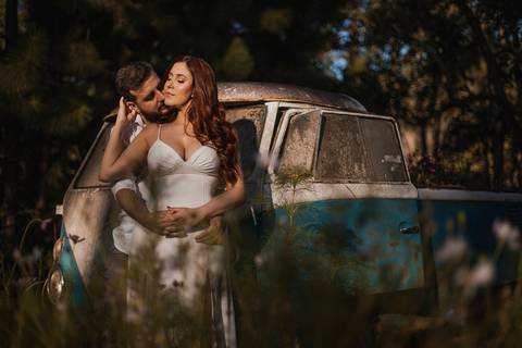 Inspiração e ideias criativas ensaio fotográfico pré casamento pré wedding de casal no Sítio das Borboletas - SP'