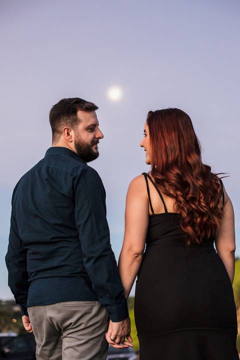 Inspiração e ideias criativas ensaio fotográfico pré casamento pré wedding de casal no Sítio das Borboletas - SP'