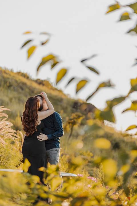 Inspiração e ideias criativas ensaio fotográfico pré casamento pré wedding de casal no Sítio das Borboletas - SP'