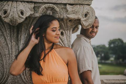 Inspiração e ideias criativas ensaio fotográfico pré casamento pré wedding de casal no Parque da Independência - SP'
