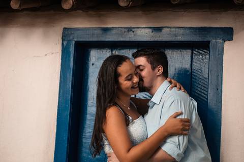Inspiração e ideias criativas ensaio fotográfico pré casamento pré wedding de casal no Parque da Independência - Ipiranga - SP'