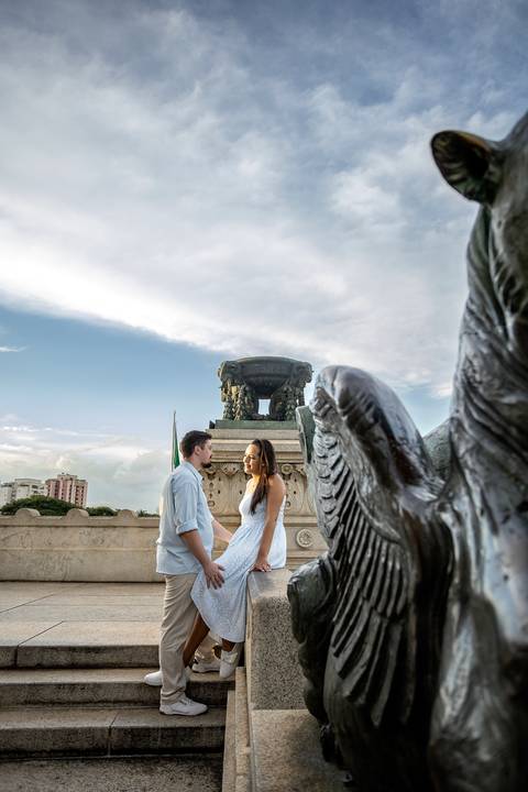 Inspiração e ideias criativas ensaio fotográfico pré casamento pré wedding de casal no Parque da Independência - Ipiranga - SP'