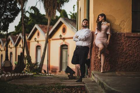 Inspiração e ideias criativas ensaio fotográfico pré casamento pré wedding de casal na cidade de São Roque - SP'