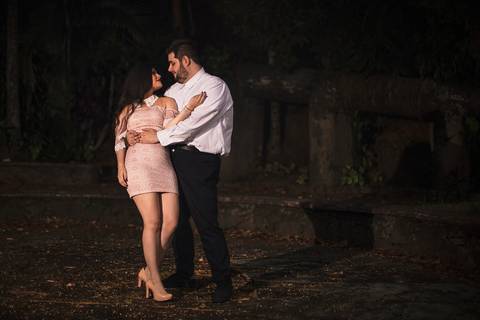 Inspiração e ideias criativas ensaio fotográfico pré casamento pré wedding de casal na cidade de São Roque - SP'