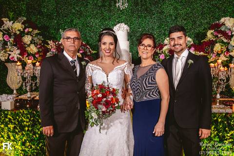 Roberta e Marcelo-Recepção-FK Studio-Guarapari-Rejane Brandão-Fotografos de Guarapari'