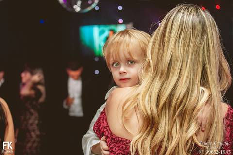 Roberta e Marcelo-Recepção-FK Studio-Guarapari-Rejane Brandão-Fotografos de Guarapari'