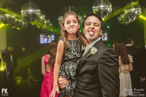 Roberta e Marcelo-Recepção-FK Studio-Guarapari-Rejane Brandão-Fotografos de Guarapari'