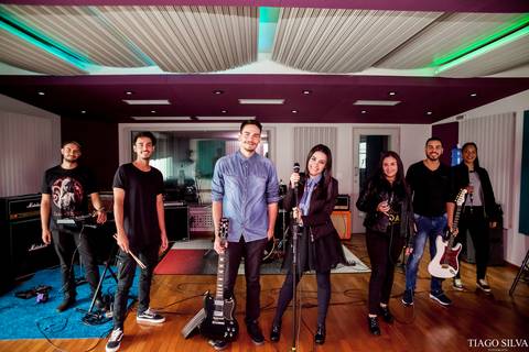 Pre wedding musico
Pre wedding com guitarra
lab sound
estudio lab sound
casal musico
'