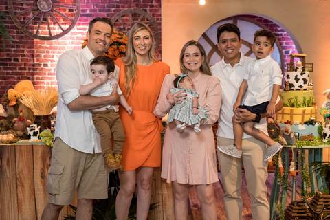 Aniversário infantil no Buffet Leila Malouf, espaço Allegro Kids. Festa de 1 ano do Felipe, tema fazendinha.'