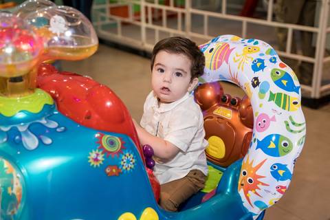 Aniversário infantil no Buffet Leila Malouf, espaço Allegro Kids. Festa de 1 ano do Felipe, tema fazendinha.'