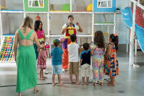 Aniversário infantil no Buffet Leila Malouf, espaço Allegro Kids. Festa de 1 ano do Felipe, tema fazendinha.'