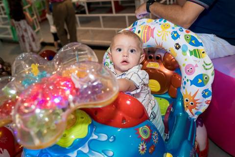 Aniversário infantil no Buffet Leila Malouf, espaço Allegro Kids. Festa de 1 ano do Felipe, tema fazendinha.'