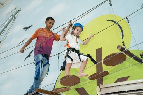 Aniversário infantil no Buffet Leila Malouf, espaço Allegro Kids. Festa de 1 ano do Felipe, tema fazendinha.'