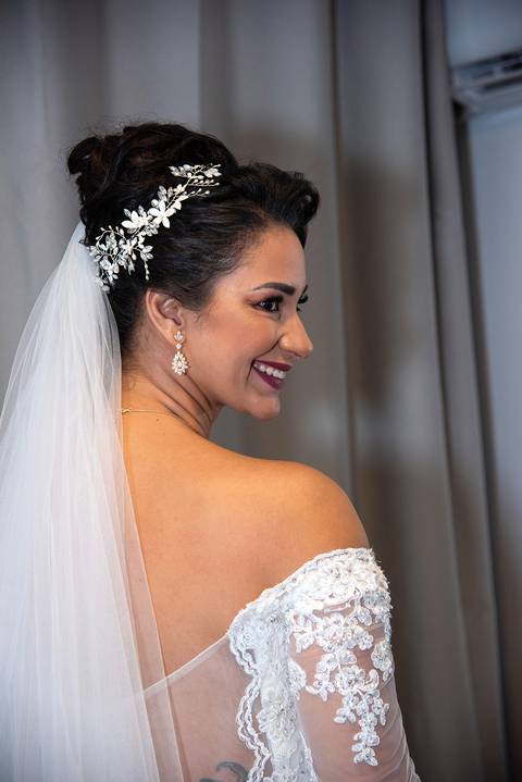  Noiva Sorrindo Casamento na Mansão Arabesque SP'