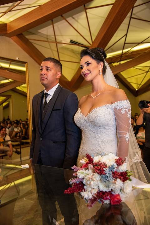 Noivos Ouvindo as Bençãos Casamento na Mansão Arabesque SP'