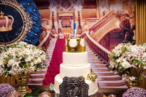 Mesa do bolo Buffet Real SP'