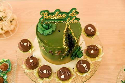 Fotografia Do Bolo Buffet Le Crépe no Tatuapé SP Feita por Priscila Felix Fotógrafa de Casamentos, Ensaios e Família'