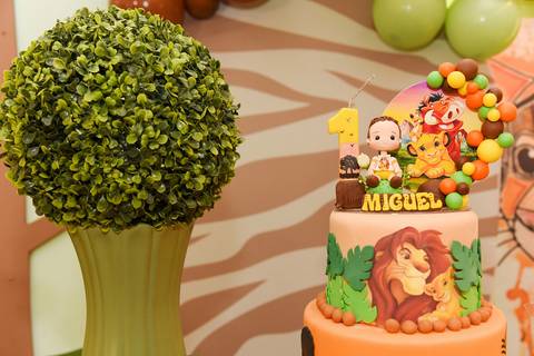 Foto da Decoração Com O Tema Rei Leão Em Guarulhos - SP, Foto Feita Pela Priscila Felix Fotógrafa de Família, Casamento e Ensaios '