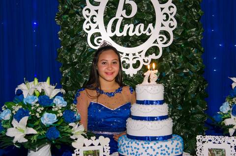 Aniversário Festa de 15 Anos Debutante Mogi das Cruzes'