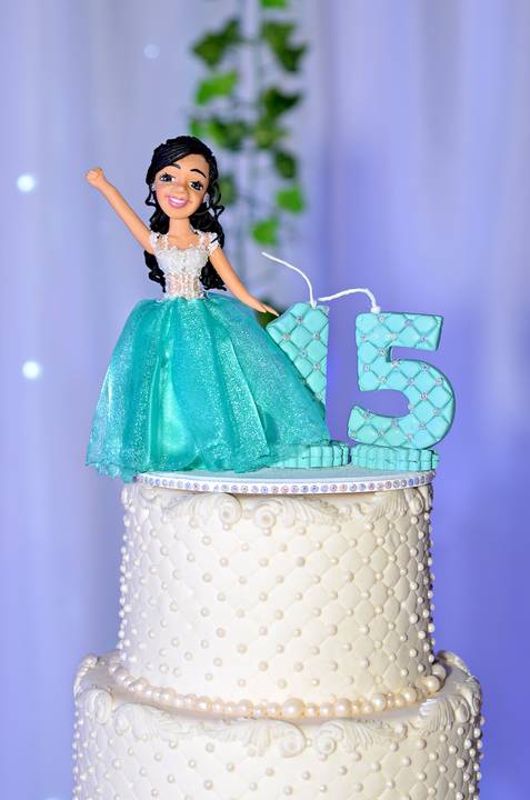 Fotografia do Bolo em SP Feita por Priscila Felix Fotógrafa de Casamentos, Ensaios e Família'