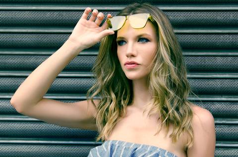 Ensaio Feminino Modelo Street Style Centro de São Paulo Melanie Ribbe'