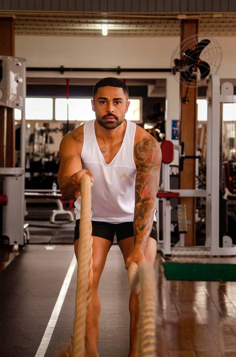 Ensaio Masculino Academia Sanches Sports Guarulhos SP nas Cordas'
