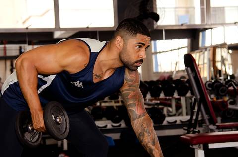 Ensaio Masculino Academia Sanches Sports Guarulhos SP Com Anilhas'